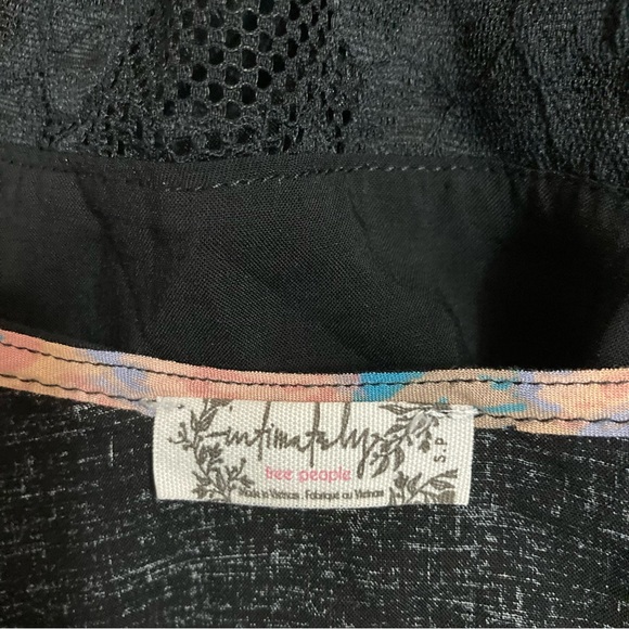 ❌SOLD❌Intimately Free People Black Floral Lace Dress - Picture 9 of 10